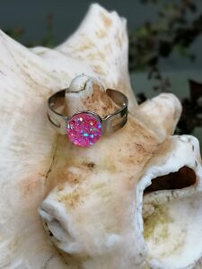 Kinder Fingerring verstellbar mit glitzernden Cabochon Harzperlen in pink Innendurchmesser 19mm