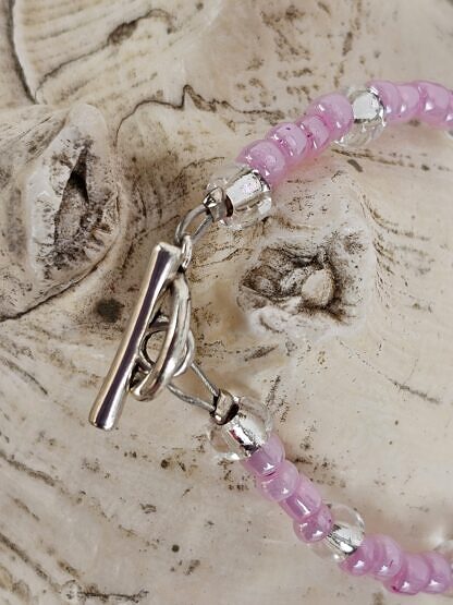 Kinder Armkette Mädchen Armband mit rosa und durchsichtigen Silberfolien Glasperlen kleiner pinker Sternanhänger aus Acryl und Knebelverschluss aus Edelstahl