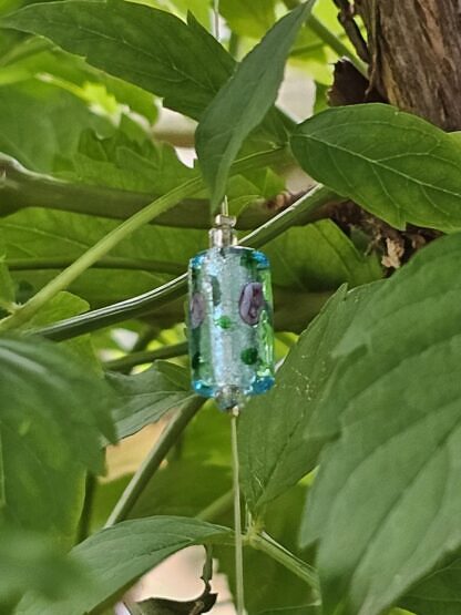 Dekohänger Mobile Sonnenfänger mit hellblauem Seesternanhänger Muscheln Lampwork Glasperlen türkis und weiss mit Blümchendeko Sommerdeko Windspiel