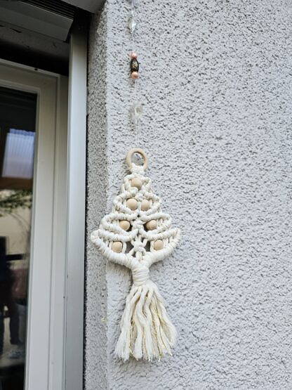 Weihnachts Dekohänger Adventsdeko Dekoration Weihnachten mit Makrame Weihnachtsbaumanhänger weissgoldenen Glas Lampworkperlen orangen Krepp und schwarzgoldenen Arylperlen