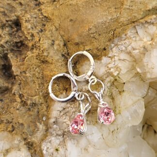 Silber Ohrringe Ohrhänger mit rosa Preciosa Tropfen Kristallen eingefasst in 925 Sterling Silber Brezel Brisuren ebenso aus 925 Silber