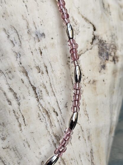 Kinder Halskette Mädchen Perlenkette Kinderschmuck mit rosa Glasperlen ovalen weissen umd silbernen Acrylperlen Abalone Perlmutt Anhänger