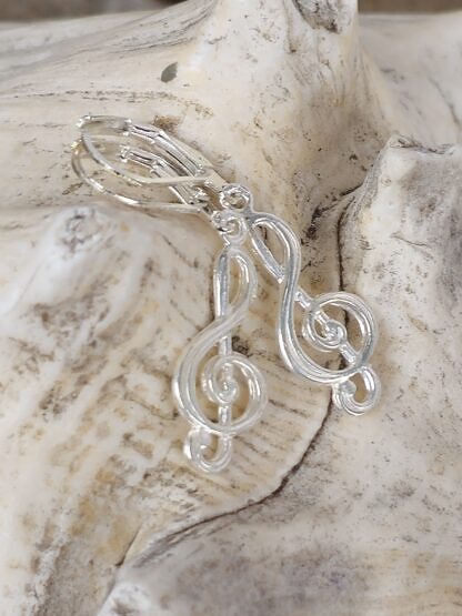 Silber Ohrringe Ohrhänger Ohrschmuck mit 925 Sterling Silber Ohrbrisuren und Notenschlüsselanhänger handmade jewellry Unikatohrringe