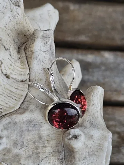 Cabochon Ohrringe Ohrhänger Ohrschmuck Unikatohrringe mit 12mm roten Glitzer Glas Cabochon Perlen mit 925 Silber Brisuren