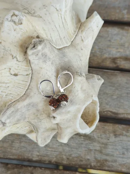 Kinder Ohrringe Ohrhänger Mädchen Ohrschmuck mit 6mm braun roten Shamballa Glitzer Perlen silbernen Perlkappen und Brisuren 925 Silber