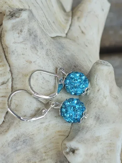 Kinder Ohrringe Ohrhänger Mädchen Ohrschmuck mit 8mm türkis Shamballa Glitzer Perlen silbernen Perlkappen und Brisuren 925 Silber