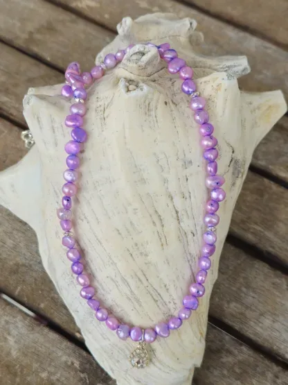 Perlenkette Edelstein Halskette mit lila violetten gefärbten Zuchtprlen 935 Silberanhänger mit Preciosa Kristall Silber 925 Zwischenteilen Rundkarabiner aus Silber