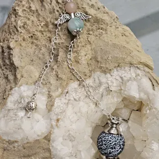 Edelstein Pendel Reiki Pendel Anhänger mit 20mm schwarzer Achatkugel als Pendel Engel mit grüner Achat und Mondsteinperle an Gliederkette mit Drahtsilberperle als Griff Pendulum