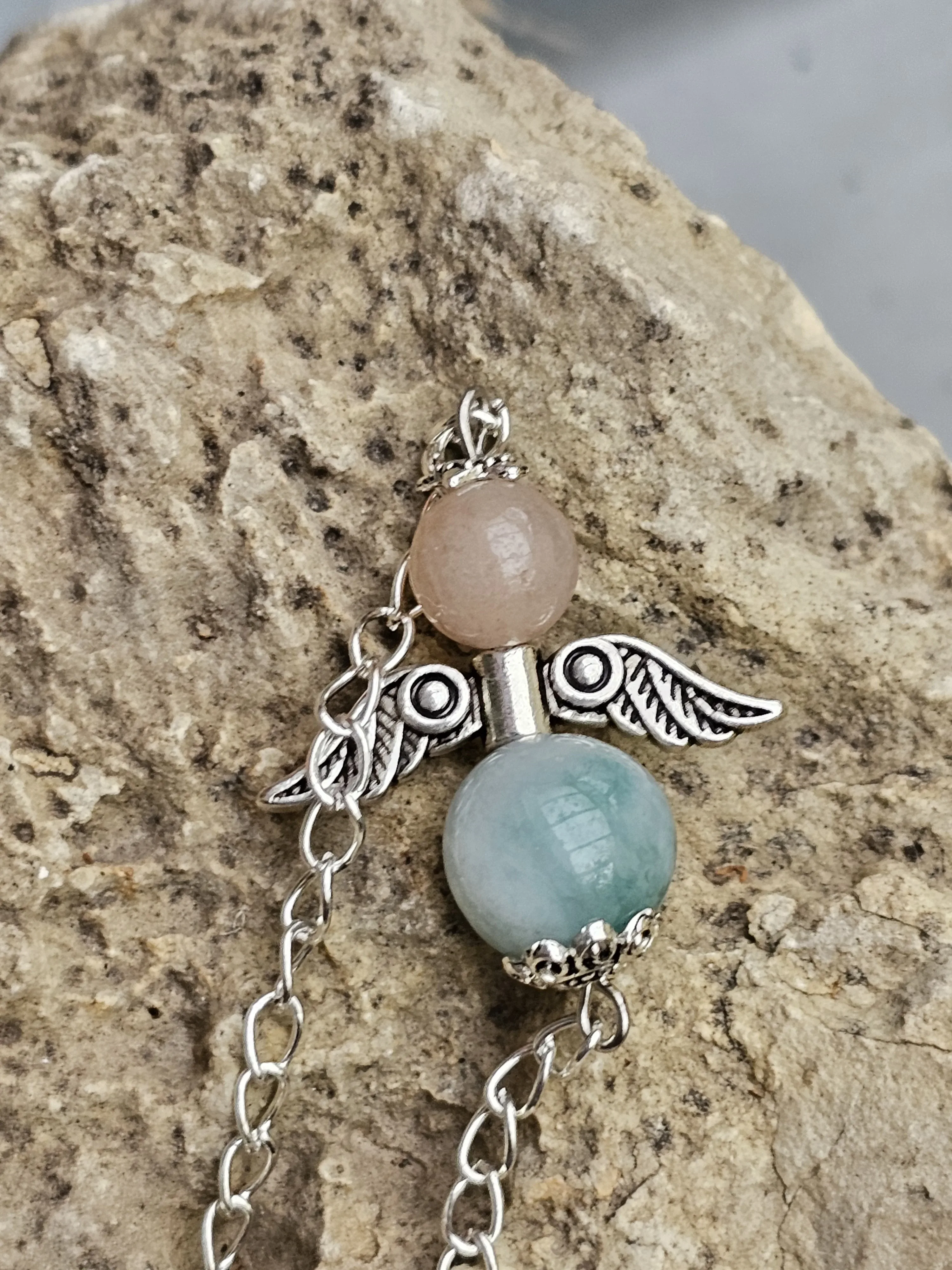 Edelstein Pendel Dakaria Edelstein Pendel Reiki Pendel Anhänger mit 20mm schwarzer Achatkugel als Pendel Engel mit grüner Achat und Mondsteinperle an Gliederkette mit Drahtsilberperle als Griff Pendulum