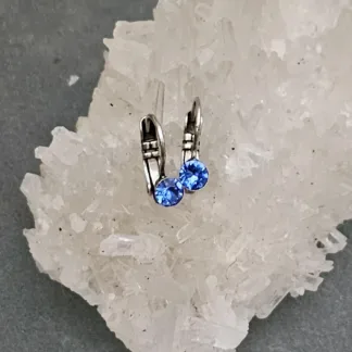 Kinder Ohrringe Ohrhänger Ohrschmuck nickel- und bleifrei Antiksilber mit 4mm dunkelblauen Swarovski Kristallen Brisurenohrringe Frauen Mädchen Ohrringe